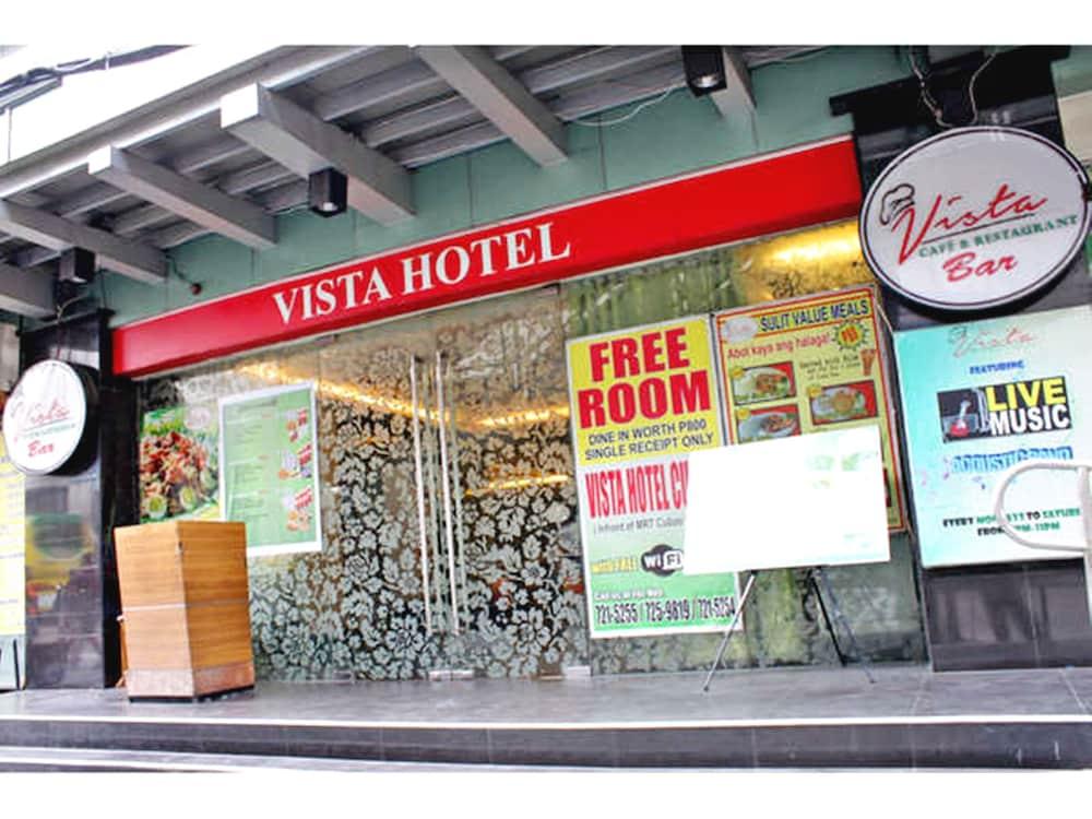 Vista Hotel Cubao Quezon City Exterior foto